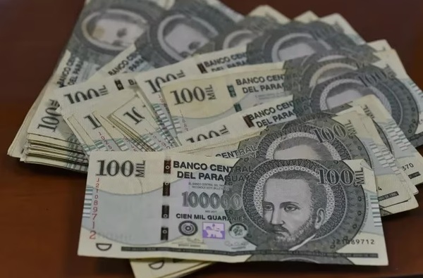 Economista afirma que salario mínimo debe establecerse con más sectores representados