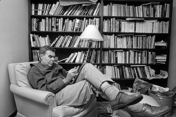 El gordo, un cuento de Raymond Carver - El Trueno