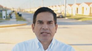 PEÑA ANUNCIA A BARUJA COMO MINISTRO DE URBANISMO