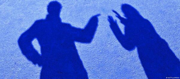 1 de cada 3 alemanes cree "aceptable" pegarle a mujeres