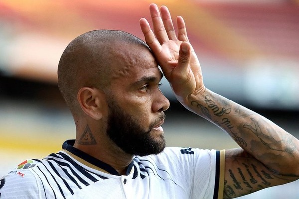 Dani Alves permanecerá en prisión tras denegarse su último recurso de excarcelación | 1000 Noticias