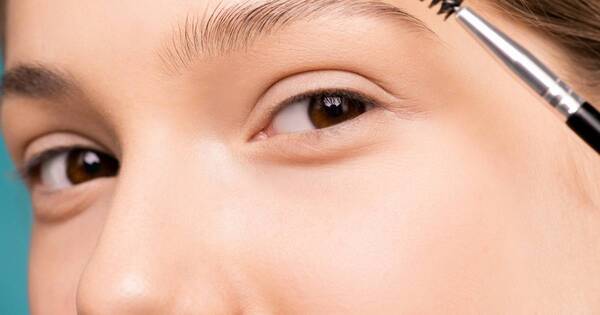 La Nación / ¿Sabías que la forma y el grosor de tus cejas son hereditarios?
