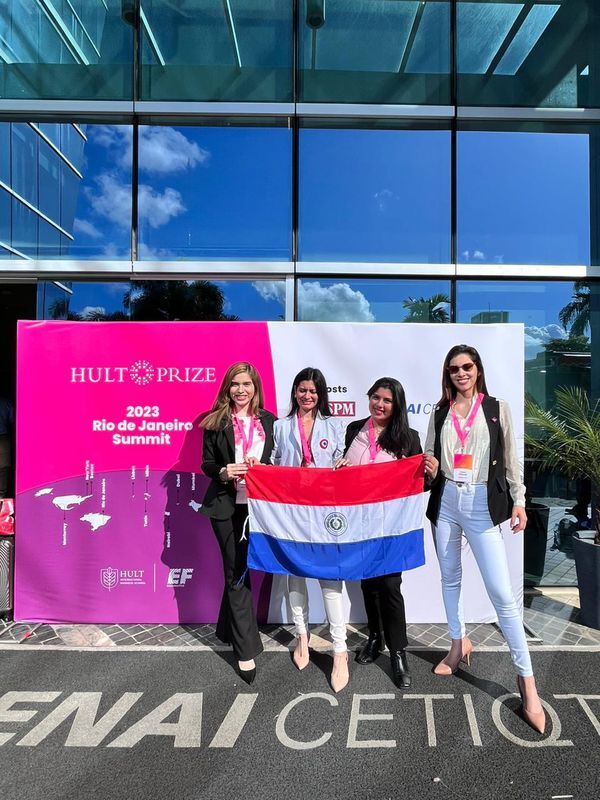 Estudiantes paraguayas clasifican entre los seis mejores proyectos a nivel mundial