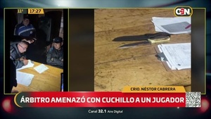 Árbitro amenazó con un cuchillo a un jugador - C9N