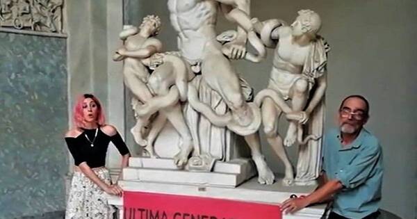 La Nación / Vaticano condena a ecologistas por daños a antigua estatua