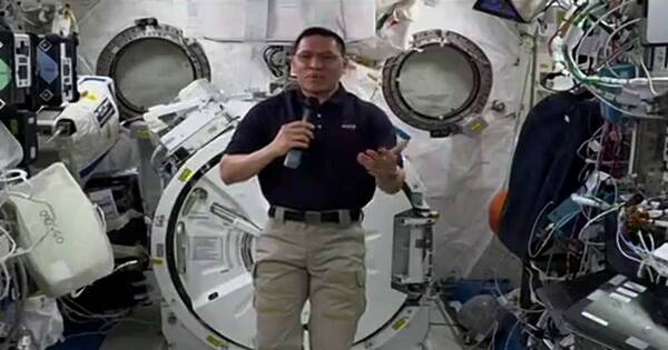 La Nación / ¿Se hablará español en la Luna y en Marte?