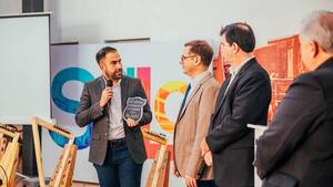 Municipalidad recibió importante aporte cultural - San Lorenzo Hoy