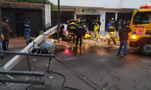 Luque: Joven muere tras violento choque de un vehículo contra una columna - OviedoPress