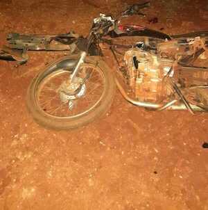 MOTOCICLISTA QUEDA CON GRAVES LESIONES TRAS ACCIDENTE EN MARÍA AUXILIADORA