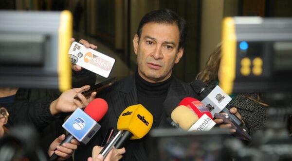 Ovelar cree que es acertada la decisión de Santiago Peña en que Honor Colorado presida el Congreso. – Prensa 5