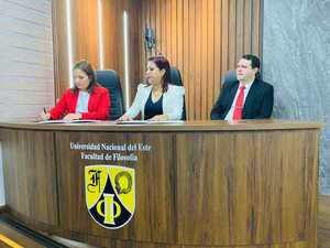 Estudiantes de la UNE seguirán con su pasantía en la Defensoría Pública - La Clave