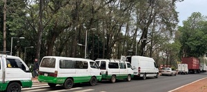 Transportadoras se manifiestan para exigir seguridad