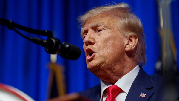 Arrestan al expresidente Donald Trump tras acudir a corte en Miami