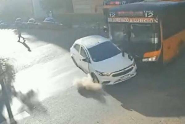 Joven accidentada continúa en estado delicado