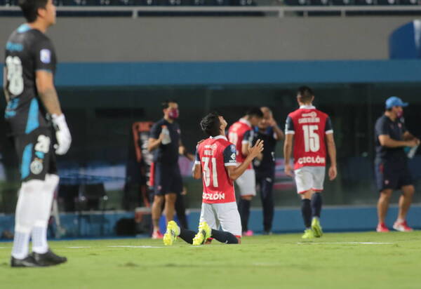 Toluca oficialmente envió una oferta para fichar a un goleador del Ciclón
