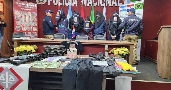La Nación / En el Este detienen a cinco personas y decomisan armas y G. 5 millones