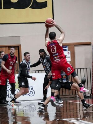 San José mantiene su racha invicta y ya es finalista en basquetbol - La Tribuna