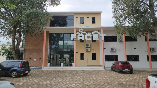 10 años de la Facultad de Ciencias Exactas y Tecnológicas