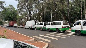 Transportistas de cargas de Ciudad del Este exigen mayor seguridad en las rutas - ADN Digital