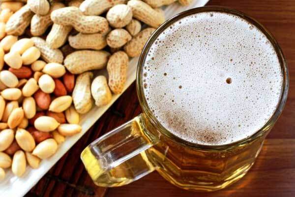 Diario HOY | Científicos descubren por qué los maníes "bailan" en la cerveza