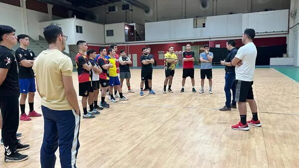 Balonmano: Selección mayor, de lleno en Operativo Sur Centro - Polideportivo - ABC Color