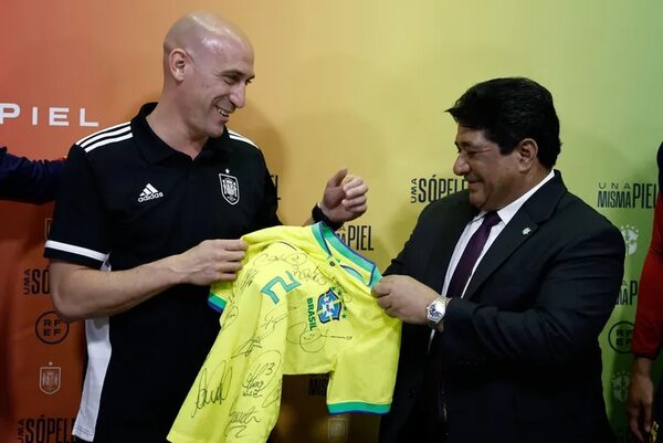 Brasil seguirá insistiendo por Carlo Ancelotti - Fútbol Internacional - ABC Color
