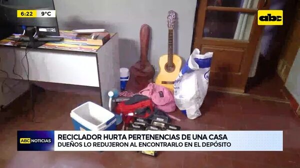 Video: Reciclador hurta pertenencias de una casa - ABC Noticias - ABC Color