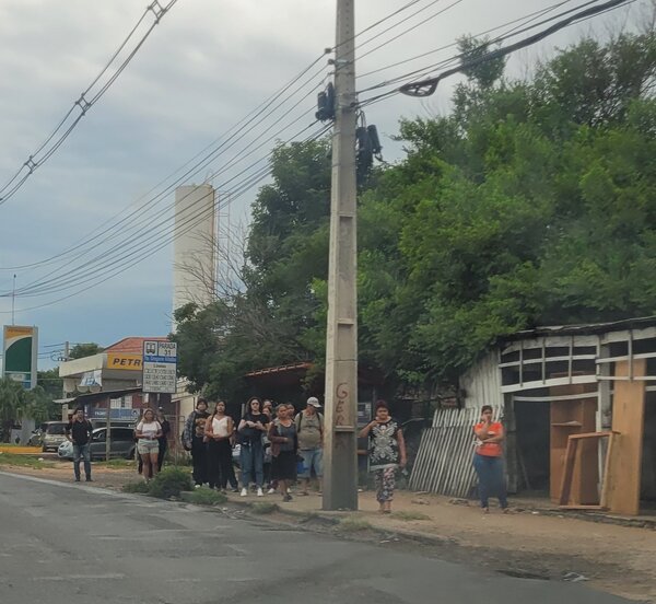 Déficit de 200 buses causa gran impacto en la movilidad de pasajeros | 1000 Noticias