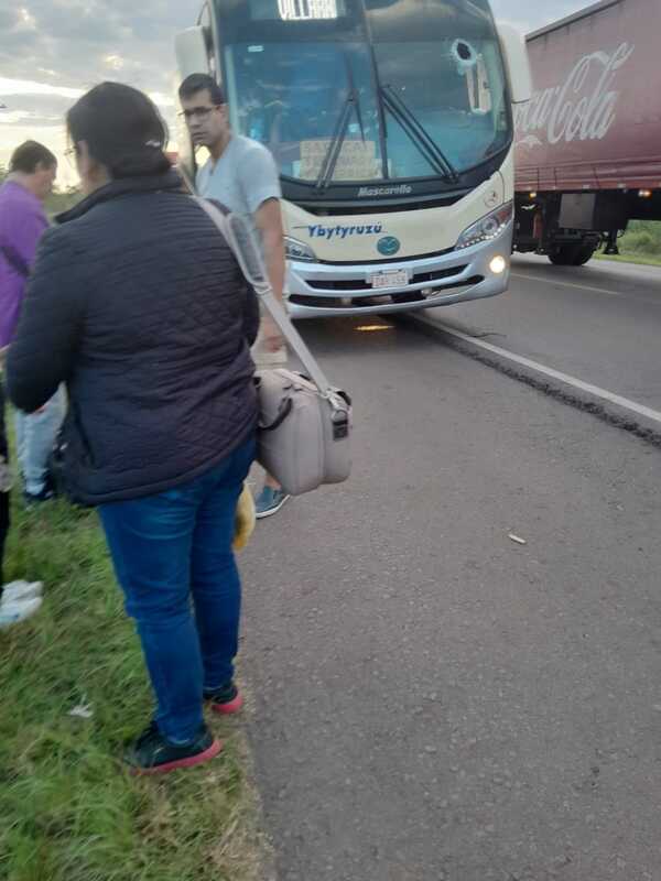 Diario HOY | Tragedia en ruta: fallece el chofer impactado por una piedra