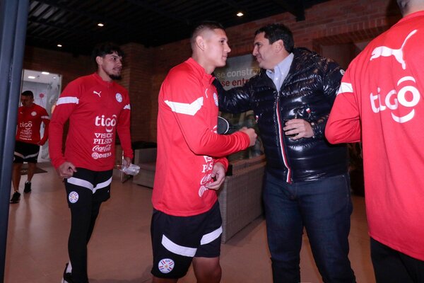 La albirroja activo en jornada doble en el CARDE | OnLivePy
