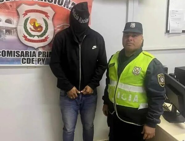 Le robó a su propia pasajera y fue capturado por sus colegas - ABC en el Este - ABC Color