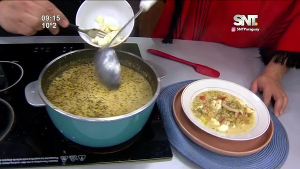 Bloque Cocina de la Mañana de Cada Día: ''Sopa de pescado con Arcoíris'' - SNT