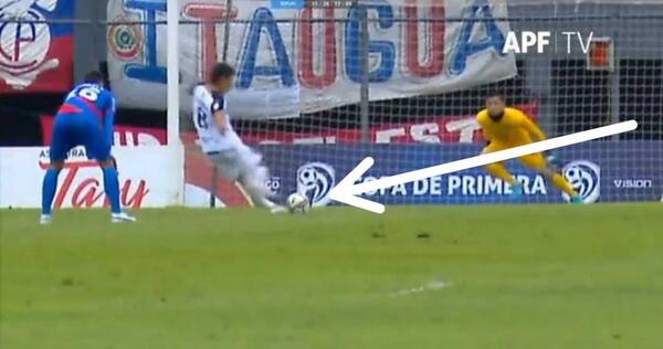 [VIDEO] El análisis del VAR por el polémico penal de Tacuary ante Cerro