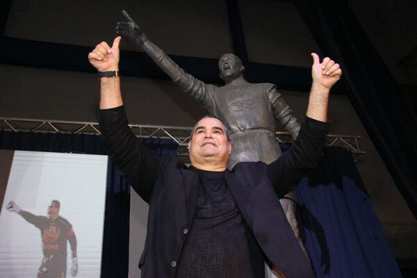 Diario HOY | José Luis Chilavert va por la presidencia del Vélez Sarsfield