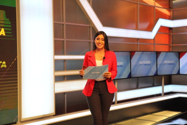 Ale Pereira: “El Noticiero Unicanal busca innovar con figuras jóvenes y preparadas” - Unicanal