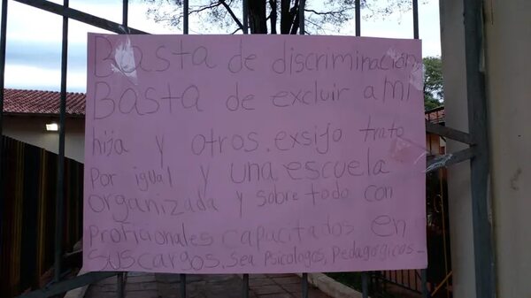 Supuesta víctima de bullying en colegio de Fernando tendrá clases virtuales - Nacionales - ABC Color