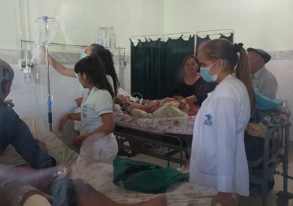 Avalancha de pacientes con cuadros respiratorios colapsa Hospital de Curuguaty - Nacionales - ABC Color