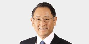 Los accionistas de Toyota refrendan a Akio Toyoda como presidente honor铆fico pese a roces - Revista PLUS