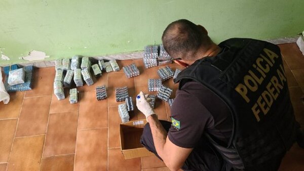 Reprimen en Brasil red de contrabando de cigarrillos y medicamentos provenientes de Paraguay