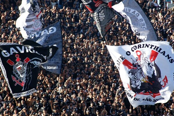 Diario HOY | Castigan al Corinthians por homofobia de sus hinchas