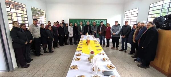 Gobernación de San Pedro inició entrega de merienda escolar de este año lectivo - Nacionales - ABC Color
