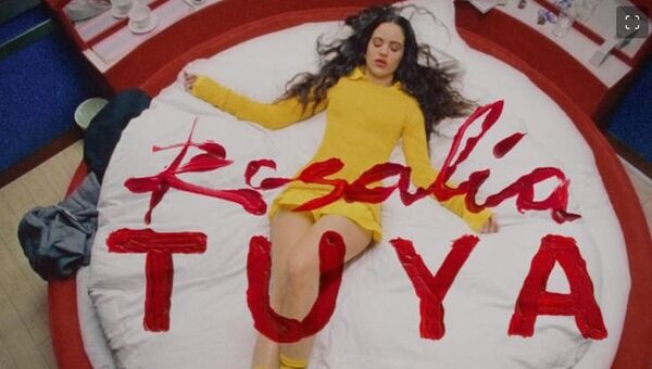 Rosalía plasma su amor por Japón en ‘Tuya’