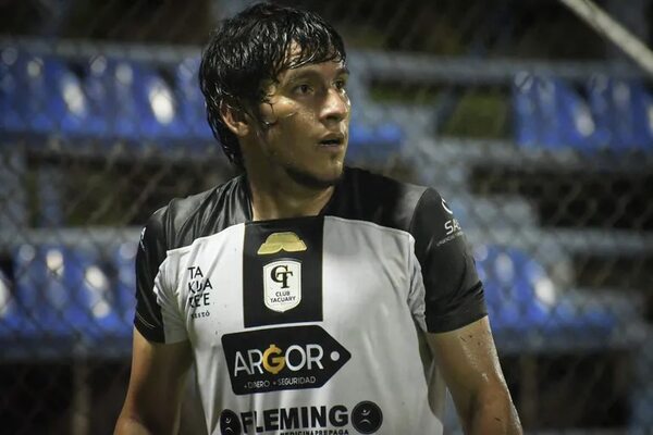 Tacuary reduce su plantel - Fútbol - ABC Color