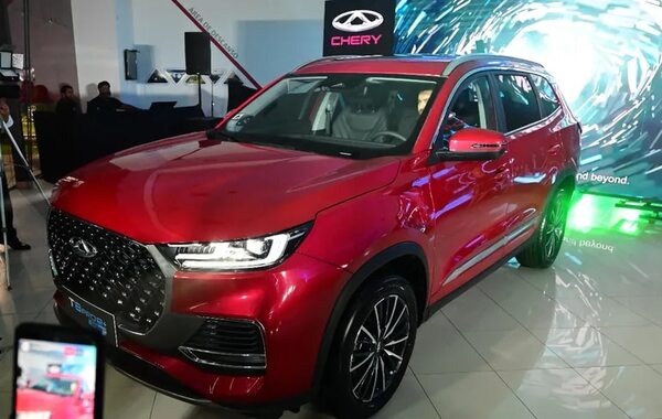 Chery lanzó la SUV híbrida enchufable - Empresariales - ABC Color