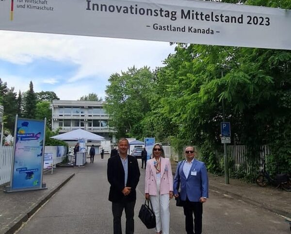 Fundación Santo Domingo se reúne con líderes en innovación en Alemania