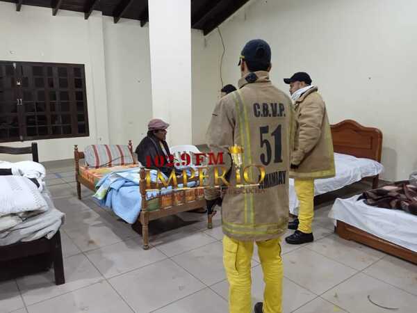 Municipalidad empezó a albergar del frío a personas en situación de calle - Radio Imperio