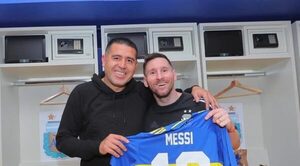 Messi “va a estar” en partido de despedida de Riquelme - Oasis FM 94.3