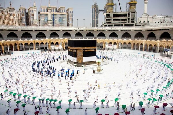 Más de medio millón de fieles ya en A.Saudí para la peregrinación más numerosa en años - Mundo - ABC Color