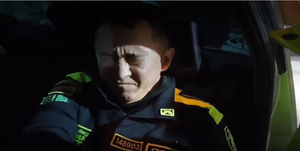 Diario HOY | VIDEO| Policía colombiano traga los billetes de una extorsión para evitar su captura