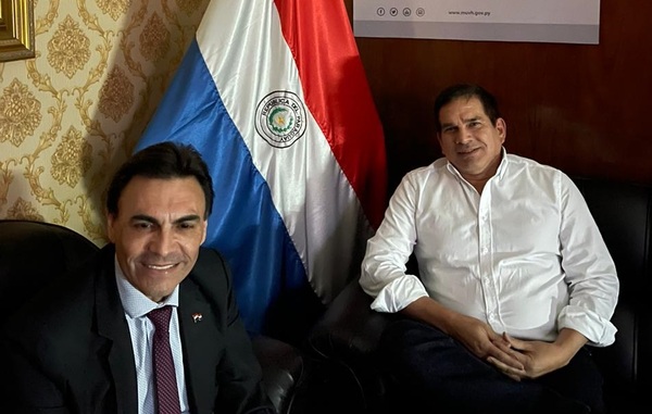 Ministro de Urbanismo garantiza transición ordenada